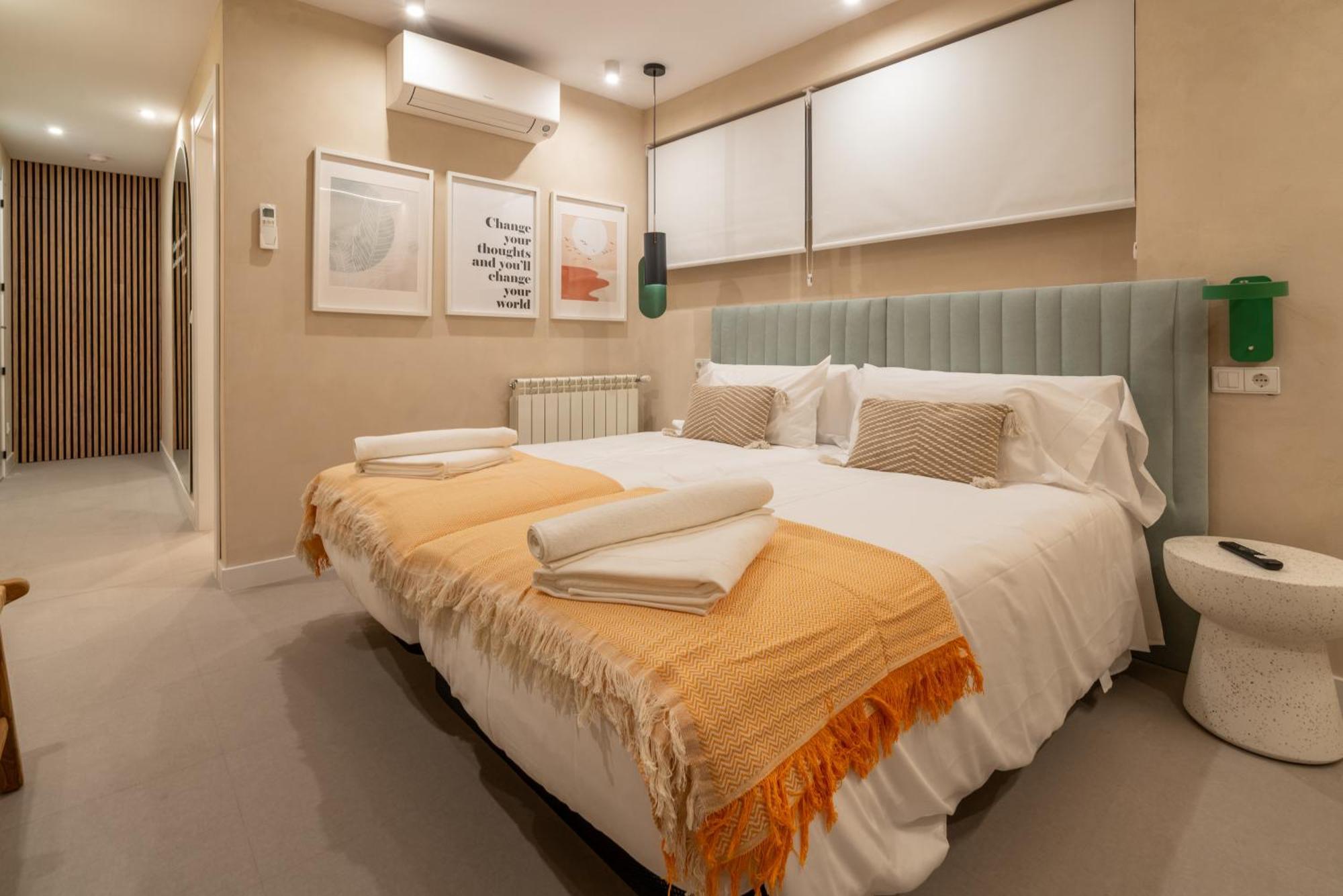 Wow Apartamentos וייאדוליד מראה חיצוני תמונה
